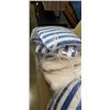 Image 2 : ASSORTED STYLEWELL PATIO CUSHIONS