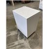 Image 3 : WHITE ROLLING 2 DRAWER METAL OFFICE CABINET