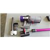 Image 2 : DYSON V10 VACCUM - WORKING