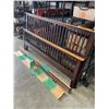Image 3 : SOLID WOOD KINGSIZE BEDFRAME