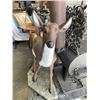 Image 4 : LAWN DEER W/ CEMENT BASE