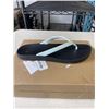 Image 4 : NEW OLUKAI PUAWE SEA GLASS / BLACK SIZE WOMENS 7