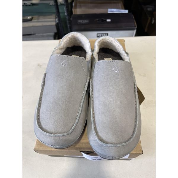 NEW OLUKAI MOLOA SLIPPER SHARKSKIN / SHARKSKIN SIZE MENS 8