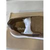 Image 6 : NEW OLUKAI LAE' AHI KAPA TAN / DK WOOD SIZE MENS 10.5