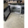 Image 1 : SANYO MICROWAVE
