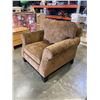 Image 3 : STYLUS BROWN FABRIC CHAIR. GREAT CONDITION