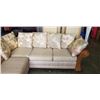 Image 2 : 2 PC RATTANSECTIONMAL SOFA, GOOD CLEAN CONDITION