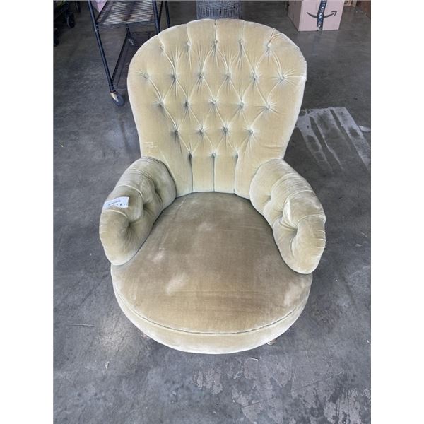 VINTAGE GREEN MICROFIBER CHAIR