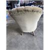 Image 4 : VINTAGE GREEN MICROFIBER CHAIR