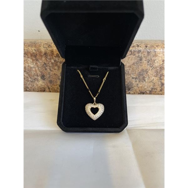 NEW 18K GOLD PLATED 24.0MM SIMULATED DIAMOND (CZ) HEART CLUSTER NECKLACE, CHAIN 22" LONG