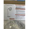 Image 2 : RED LIGHT THERAPY LAMP