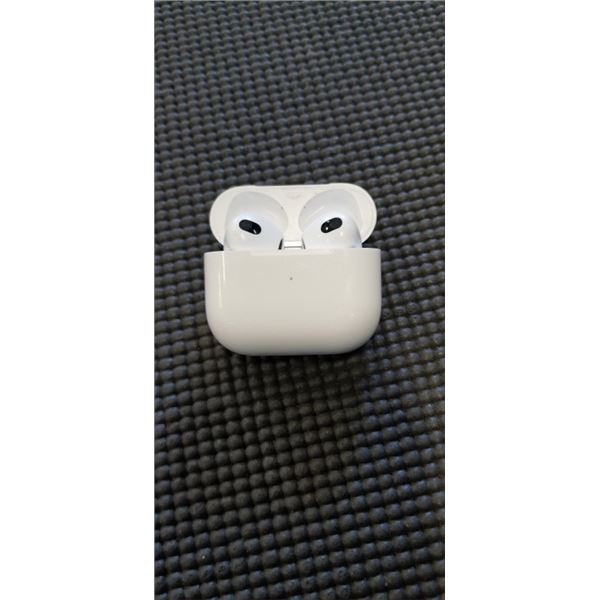 AIRPODS (3RD GEN) WITH LIGHTNING CASE - TESTED WORKING, RETAIL $179