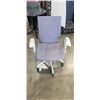 Image 1 : MODERN OFFICE ARMCHAIR