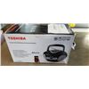 Image 3 : TOSHIBA PORTABLE CD BLUETOOTH BOOMBOX W/ AM/FM RADIO TUNER - TESTED WORKING