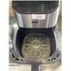 Image 2 : BELLAPRO 5.7L TOUCHSCREEN AIR FRYER - TESTED WORKING, RETAIL $219
