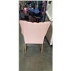 Image 4 : VINTAGE WINGBACK CHAIR