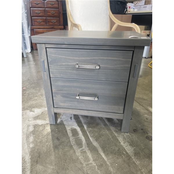 PAIR OF MAKO FURNITURE HUDSON 2 DRAWER NIGHT STANDS