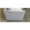 Image 3 : AMERICAN LEATHER COMPANY FABRIC PULL OUT SOFA BED WITH MEMORY FOAM MATTRESS