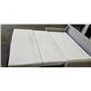 Image 7 : AMERICAN LEATHER COMPANY FABRIC PULL OUT SOFA BED WITH MEMORY FOAM MATTRESS