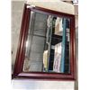 Image 1 : 30" X 24" WALL MIRROR
