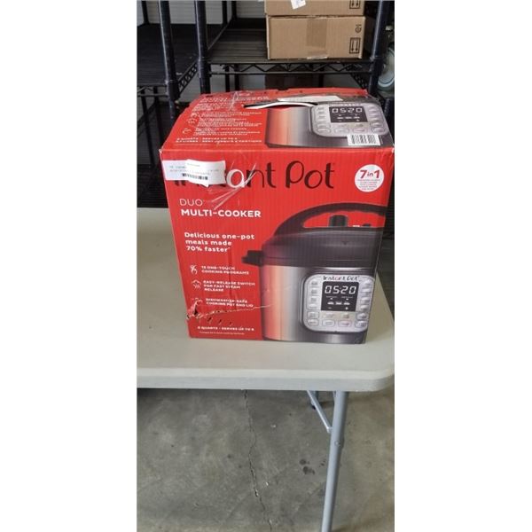 INSTANT POT DUO V5 7-IN-1 6QT ELECTRIC PRESSURE COOKER - TESTED WORKING, RETAIL $159