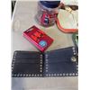 Image 4 : 3 VINTAGE COCA COLA  SERVINGS TRAYS AND 80'S TRANSFORMER RADIO AND HARLEY DAVIDSON LEATHER WALLET