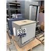 Image 2 : LAB EQUIPMENT