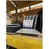 Image 3 : LAPTOPS & MONITORS