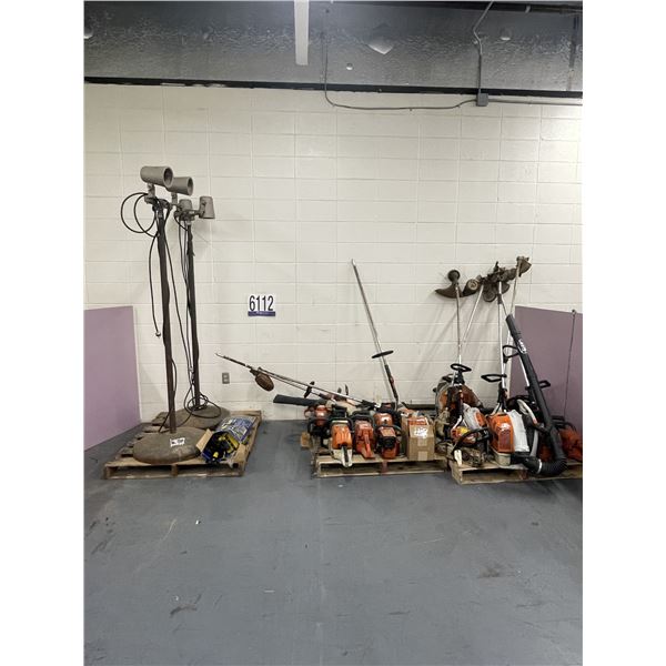 FLOOD LIGHTS & LANDSCAPE EQUIPMENT