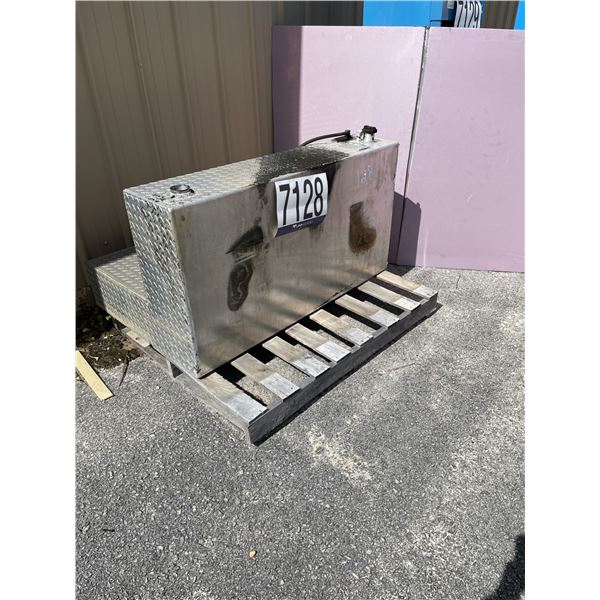 L-SHAPED FUEL TANK