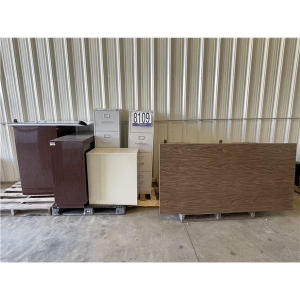 FILING CABINETS & DESK