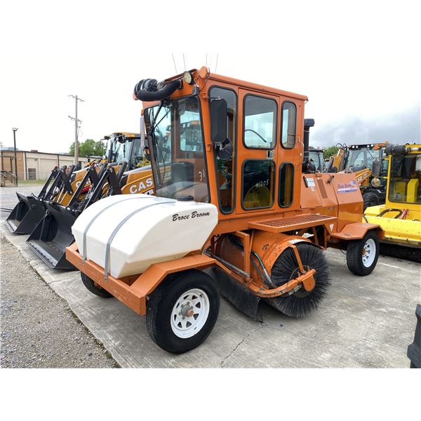 2019 BROCE RJT350 Broom