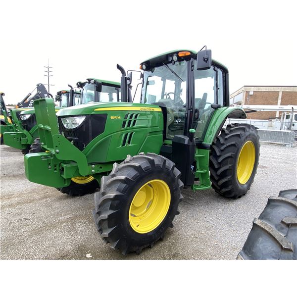 2017 JOHN DEERE 6110M Farm Tractor
