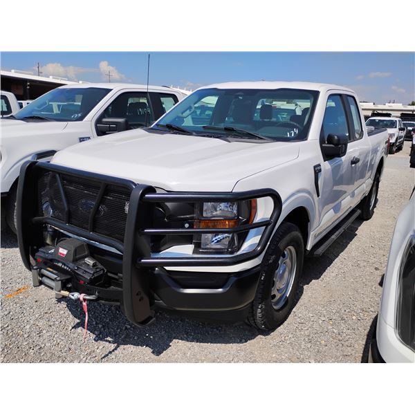 2023 FORD F150 XL Pickup Truck