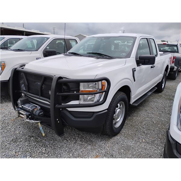 2022 FORD F150 XL Pickup Truck