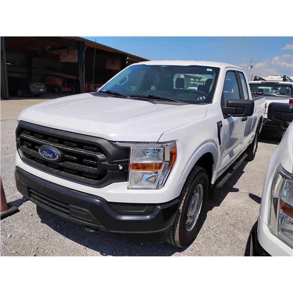 2021 FORD F150 XL Pickup Truck