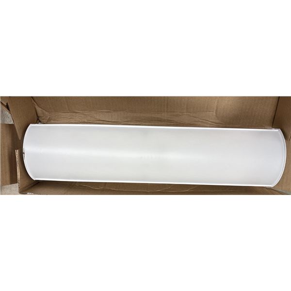 2-Pcs New Viscor Visioneering 42428 Strip Luminaire - RV: $520 (LEL24-LED835K020LUNV-V68)