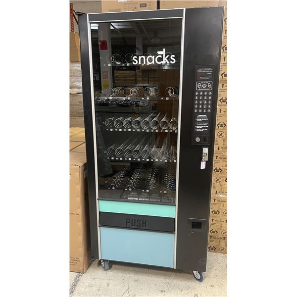 Automatic Products Snackshop LCM2 Vending Machine - with key
