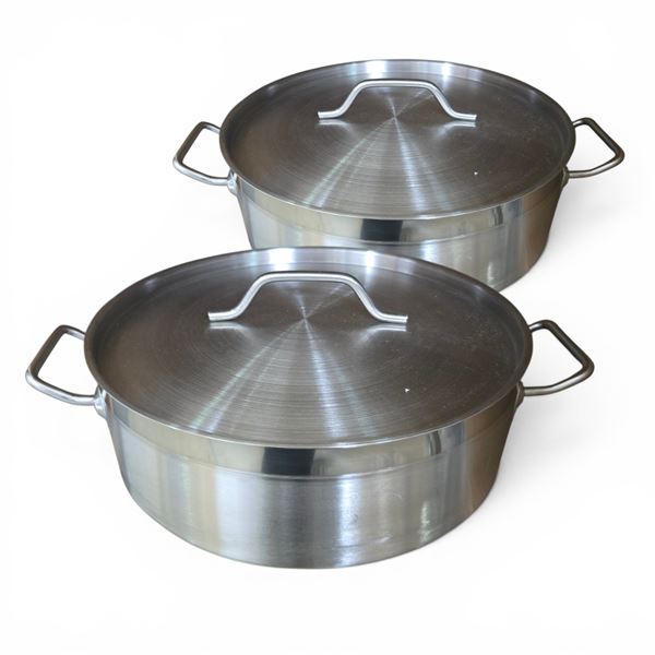 New Set of 2 Stainless Steel Commercial Pots, Model "Paderno" - 32cm/8L. approx. R.V. $180 each