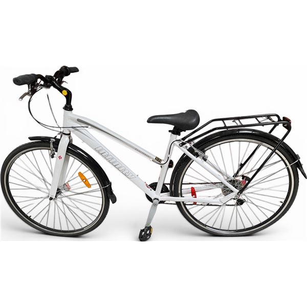 Infinity Boss Three White Bicycle