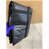 Image 8 : NZ Home Large Cooler Bag 13in x 22In Black Colour