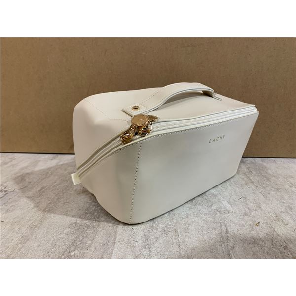 Eachy Travel Makeup Case