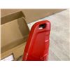 Image 4 : WorkPro Quick Change Retractable Utility Knife Red