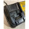 Image 3 : Dewalt 12/20vV Max Battery Charger DCB112
