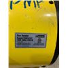 Image 4 : King Electric Yellow Jacket Mini Portable Heater
