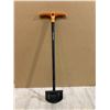 Image 1 : Fiskars 38.5 inch Long Handle Steel Edger