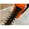 Image 11 : 18 Inch Black & Decker Corded Hedge Trimmer