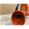 Image 13 : 18 Inch Black & Decker Corded Hedge Trimmer