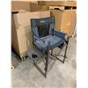 Image 1 : Cabela's Magnum Directors Chair