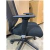 Image 2 : Office Desk Chair